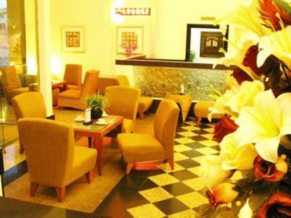 Good Hope Hotel Секудаи Экстерьер фото